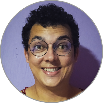 Foto do Jhoni de óculos